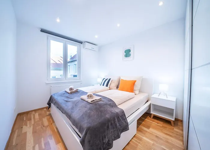 1 Bedroom, 5 Min From Hauptbahnhof, Ac, 75qm * Βιέννη