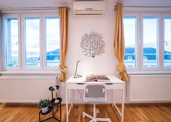 1 Bedroom, 5 Min From Hauptbahnhof, Ac, 75qm Βιέννη