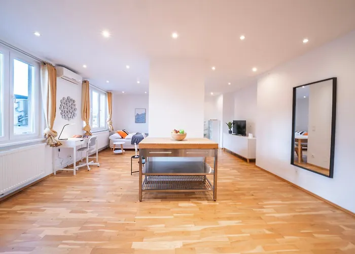 Διαμέρισμα 1 Bedroom, 5 Min From Hauptbahnhof, Ac, 75qm Βιέννη